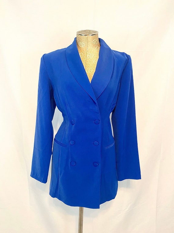 1980s/1990s Vintage Tower Hill Collection Cobalt B