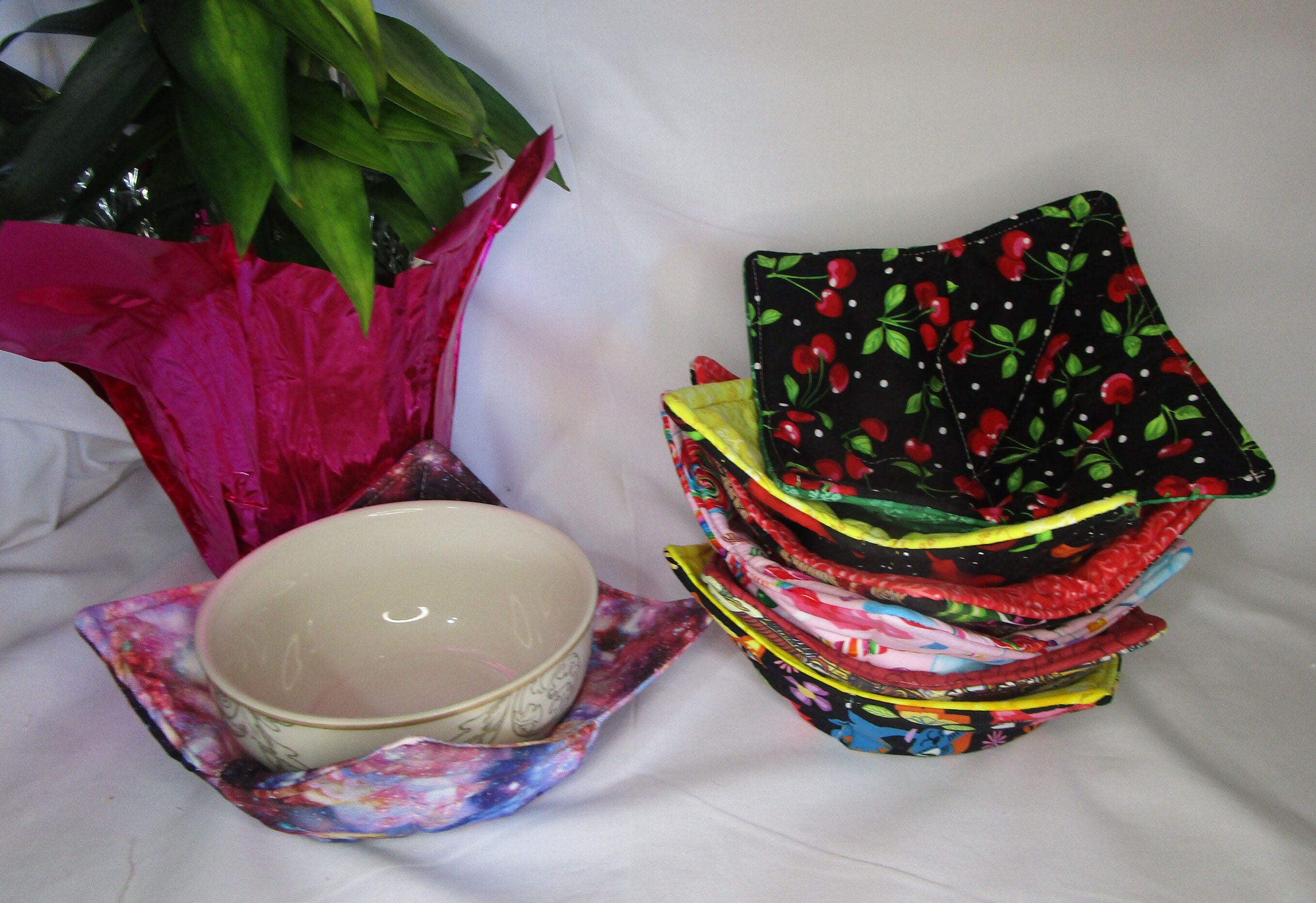 DIY Holiday Projects - How to make a Microwavable Bowl Cozy