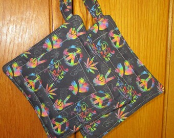 Pot holder/Hot Pad/Trivet, insulated pot holder, Quilted Pot Holders Set of 2 - Rainbow Peace/ Love design  pot holders