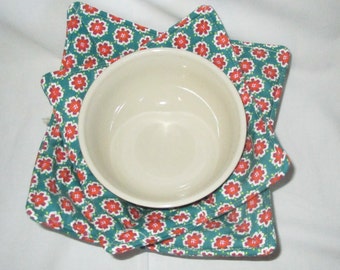Microwavable Bowl Cozy/Plate Cozy - Single or Set of bowl Cozy/Plate Cozy/Dinner Set- green with flowers bowl cozy