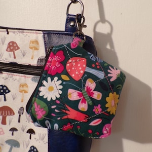 mini coin purse Keychain Ear Bud Pouch Fabric Air Pod Case  Butterfly Mushroom Mini Wallet pouch