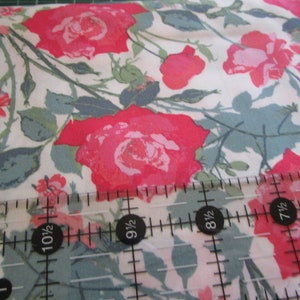 Floral Cotton Fabric: Rosemantic Trellis Art Gallery Quilt Fabric