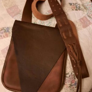 Early American Style Hunting Bag / Shooting Bag