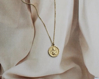 Layering Necklace Square Pendant Everyday necklace 24k Gold Vermeil Square Shaped Necklace Roman Pendant