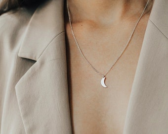 Moon Necklace - Sterling Silver 925 -  Crescent Necklace  - Everyday Necklace - Minimal necklace - Dainty Moon Necklace - REDCHERRYBLVD