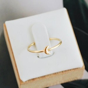 Waterproof - Moon Ring - 18k Gold Vermeil Ring - Minimalist Ring - Gold Crescent  Ring - Dainty Ring - Minimalist Jewelry - Trendy Ring