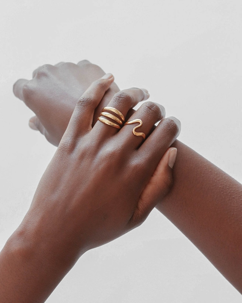 Never Fades Water Resistant Gold Band Ring 18K Gold Ring Minimalist