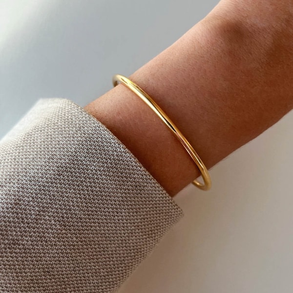 Never Fades - Water Resistant - 18k Bangle Bracelet - Gold Cuff Bracelet - Statement Bracelet - Layering bracelet Bracelet For Women - BCW32