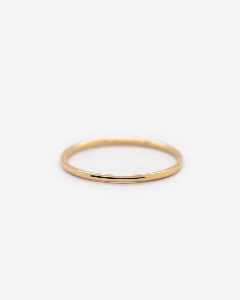 Wasserdichter Bandring 18K Gold Vermeil Ring Massiv 925 Sterling Silber Minimalistischer Ring Schichtring Stapelring Minimal Ring Bild 1