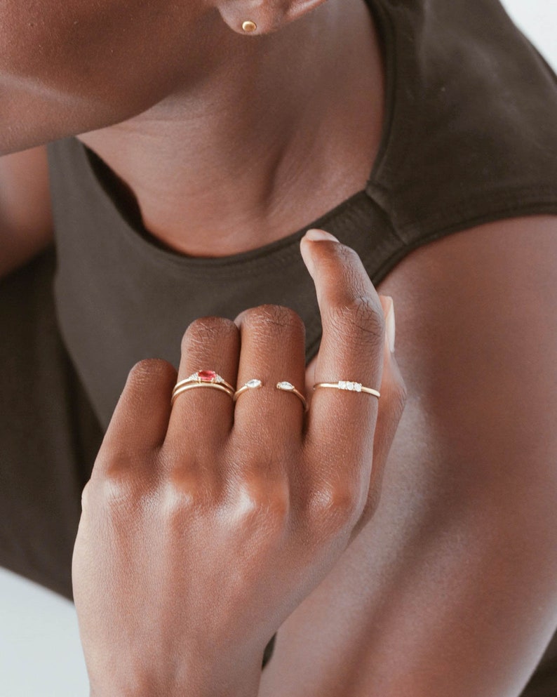 Wasserdicht Rosa CZ Ring 18k Gold Vermeil Ring Rosa & Weiß Zirkonia Ring Minimalistischer Ring Schichtung Stapeln Stapeln Ring Bild 5