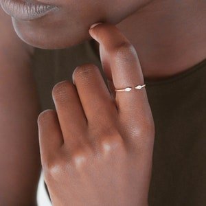 Wasserdichter Offener Weißer CZ Ring 18k Gold Vermeil Ring Weißer Zirkonia Ring Minimalistischer Ring Schichtung Stapel Stapelring Bild 4
