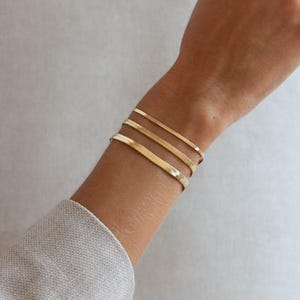Vervaagt nooit - waterbestendig - sierlijke 18 kt gouden schakelarmband - gouden armband - gouden slangenarmband - minimalistische armband - BCW39