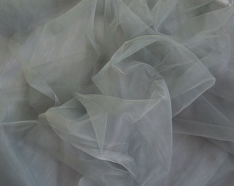 Grey Tulle Fabric: Soft Luxury Tulle, Wedding & Tutu Material (300cm Width)