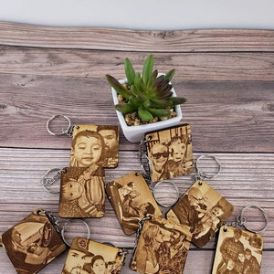 Engraved Keychain - Custom Keychain - Wood Photo Keychain - Picture Keychain - Wood Keychain - Wood Gift - Engraved Photo Keychain