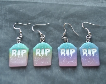 Aretes de lápida RIP // Pendientes de piedra grave // Kawaii // Pastel Goth // Halloween// Ombre