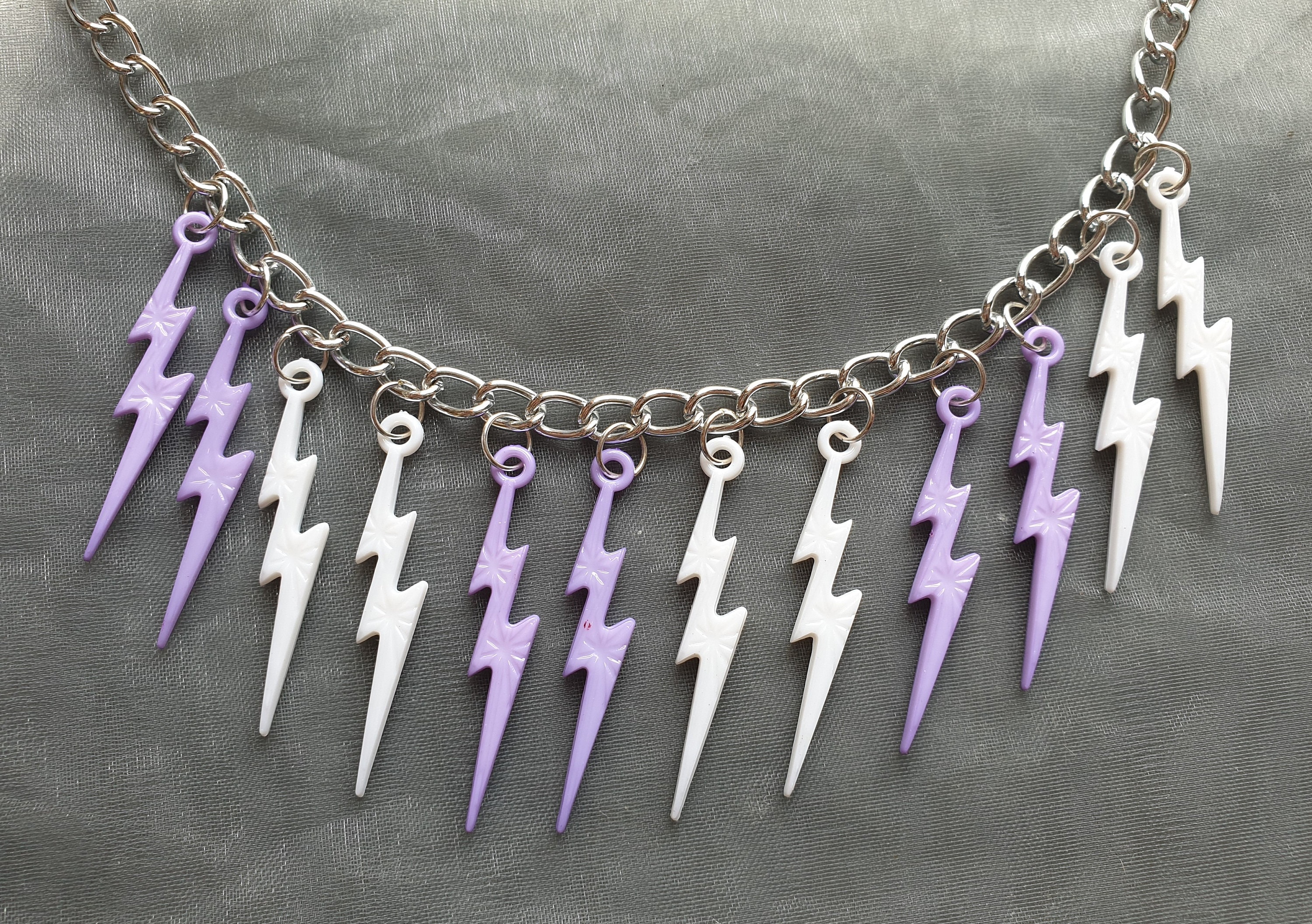  Purple Lightning Bolt T-Shirt : Clothing, Shoes & Jewelry