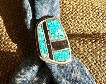 Midcentury Vintage Navajo Crushed Turquoise & Jet Inlay Sterling Silver Ring Size 7