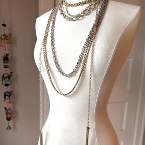 Lot of Vintage Mixed Metal Gold And Silver Chain Necklaces