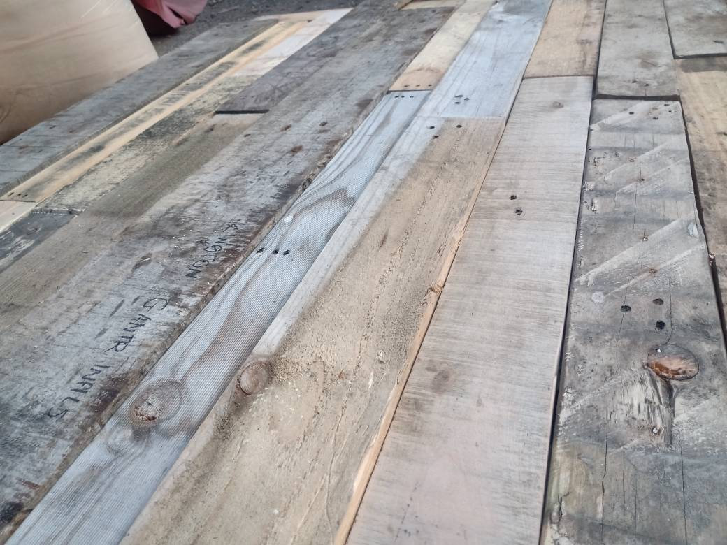 Tavolo Da Soggiorno Con Doppio Basamento In Legno Riciclato - Foto 10