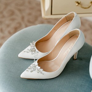 Wedding pumps white wedding shoes bridal heels wedding heels white shoes with decoration gift for her wedding shoes for bride image 2