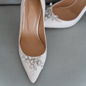 Wedding pumps white wedding shoes bridal heels wedding heels white shoes with decoration gift for her wedding shoes for bride image 4