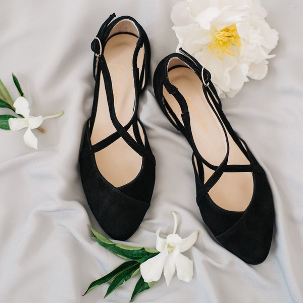 Black shoes • black wedding shoes • ballet flats • low wedding shoes • bridal flats • wedding flats • woman shoes • ballet flats