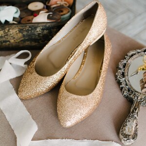 gold flats