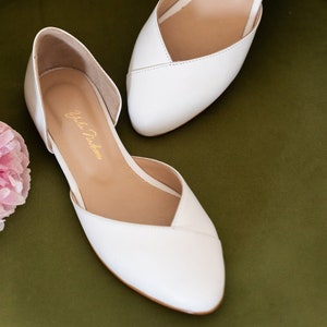 Wedding shoes, white wedding shoes, bridal ballet flats, low wedding shoes, bridal flats, wedding flats, white  shoes, ballet flats