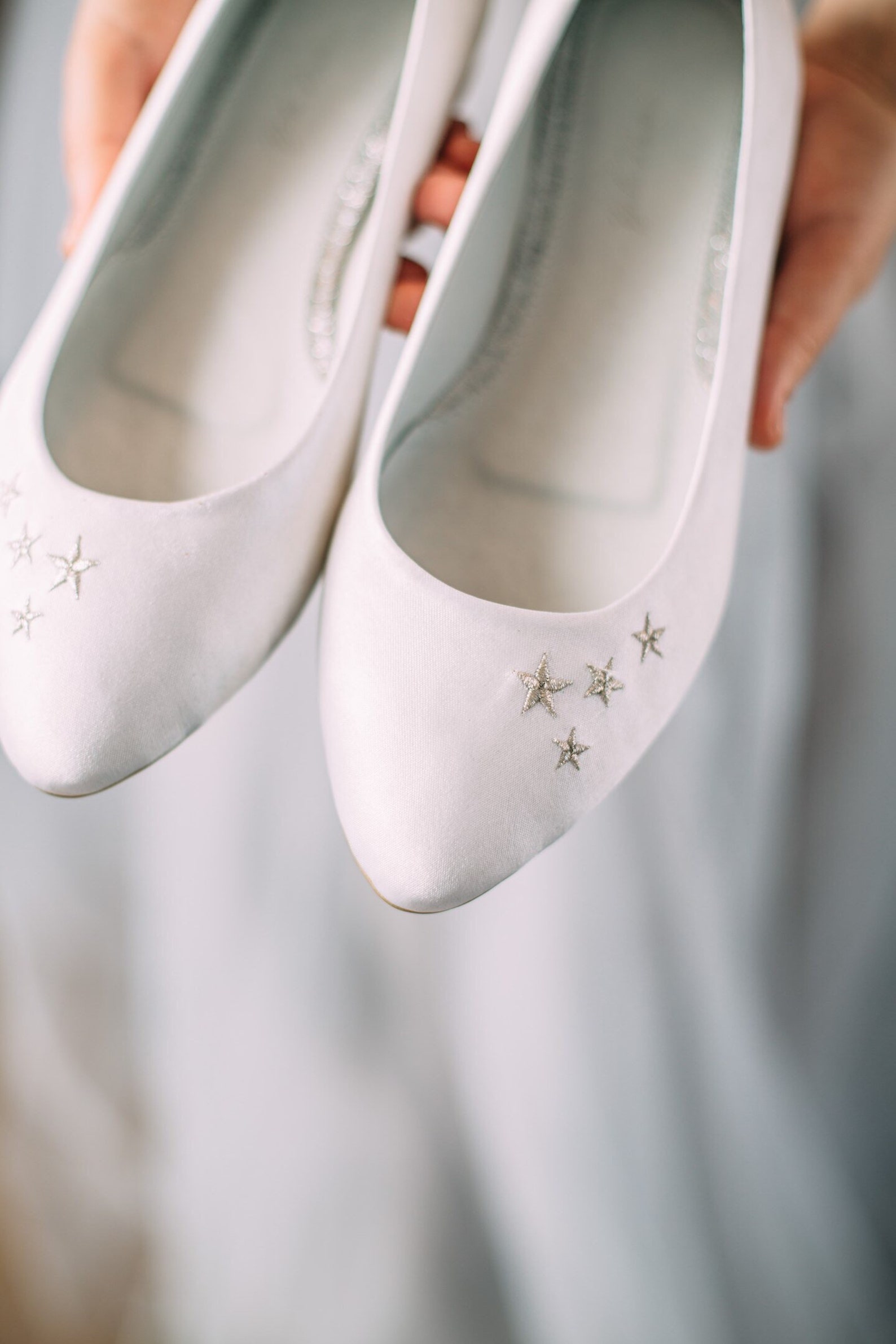 wedding shoes, white wedding shoes, bridal ballet flats, low wedding shoes, bridal flats, wedding flats, silver flats, ballet fl