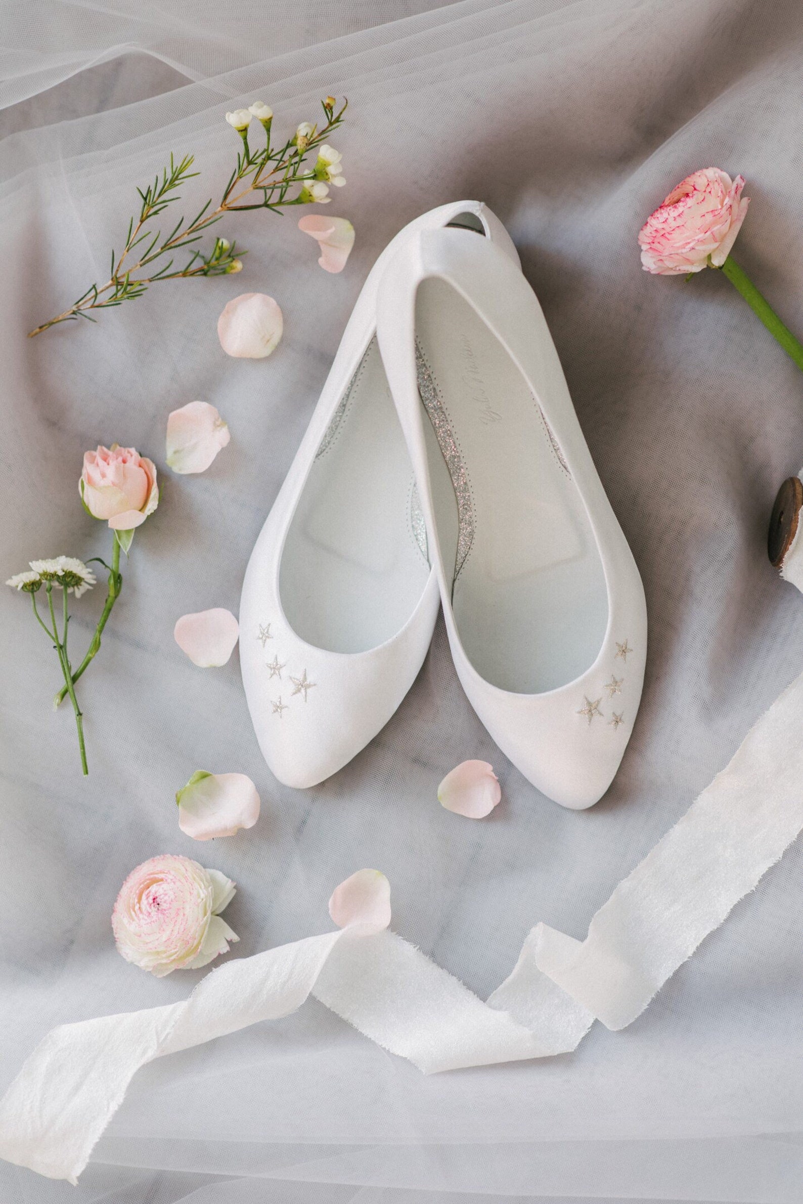 wedding shoes, white wedding shoes, bridal ballet flats, low wedding shoes, bridal flats, wedding flats, silver flats, ballet fl