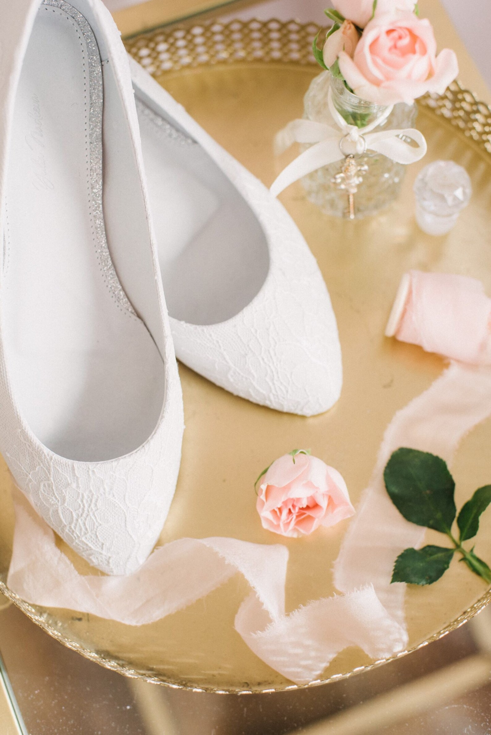 lace wedding shoes, wedding shoes, bridal ballet flats, low wedding shoes, bridal flats, wedding flats, white wedding shoes, bal