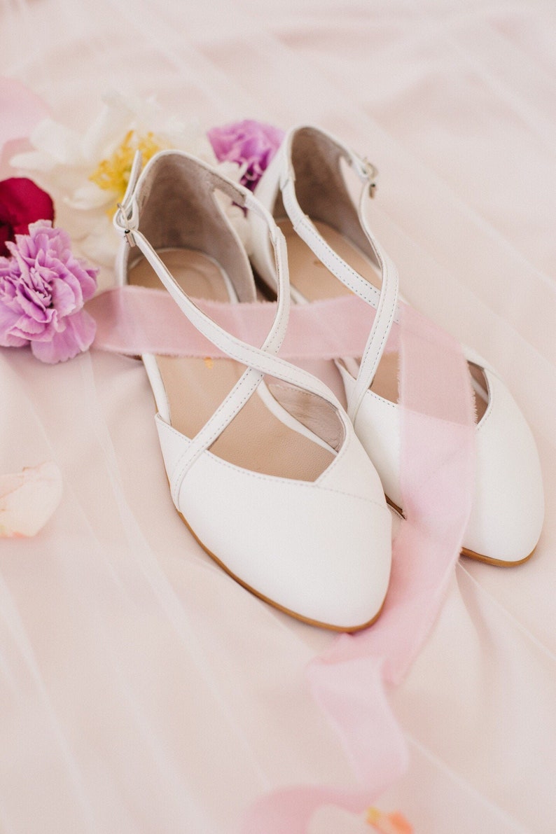 Wedding shoes white wedding shoes bridal ballet flats | Etsy
