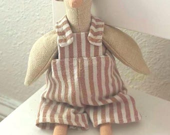 Handmade Linen Stuffed Duckling Plushy: Eco-Friendly Toy, Personalized Baby Gift