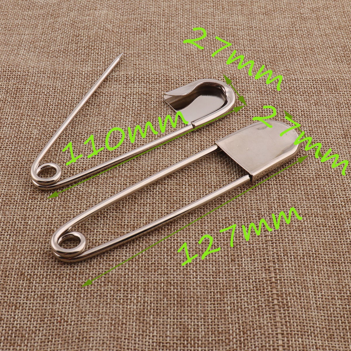 Large Safety Pins 110mm/127mm Silver Plated Safety Pin Stitch Markers Metal  Safety Pins Loops Charms Fasteners 2pcssp9017 