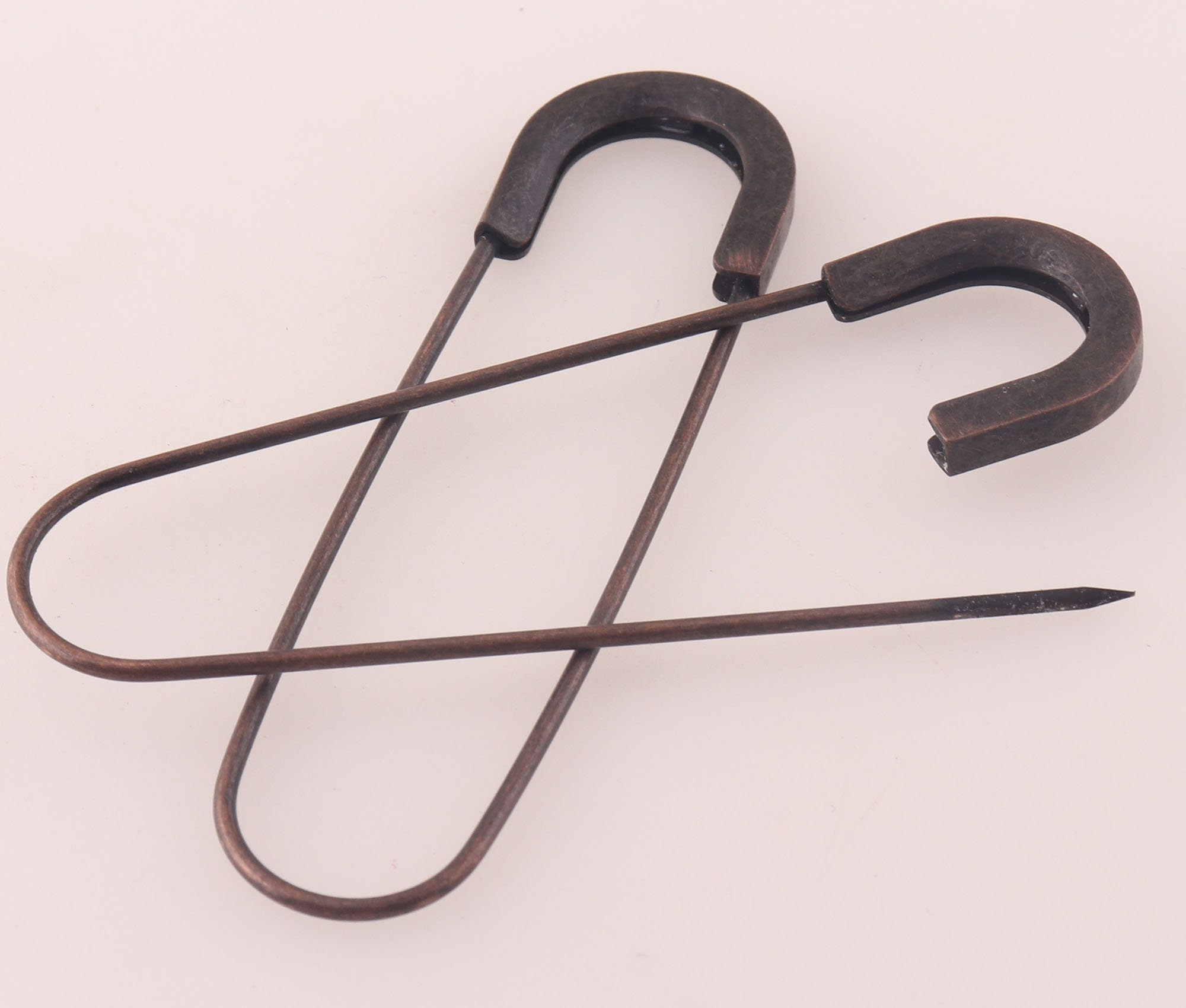 8 PCS Craft Safety Pin Deluxe Brooch Kilt Scarf Pin for Shawl Wrap ...