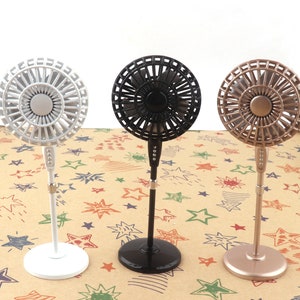 1:12, ventilador en miniatura para casa de muñecas, modelo de ventilador, modelo Vintage, Mini ventilador de suelo, electrodomésticos, accesorios de decoración