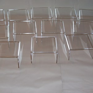 pack of 12 clear acrylic perspex display riser bridge plinths