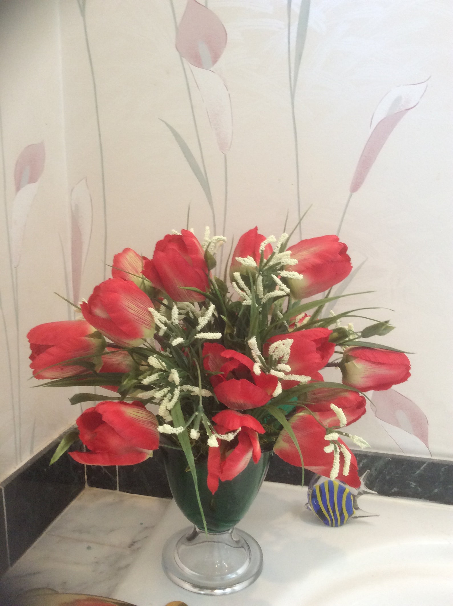 Vase en forme de tulipe en verre vert avec des tulipes de soie Etsy