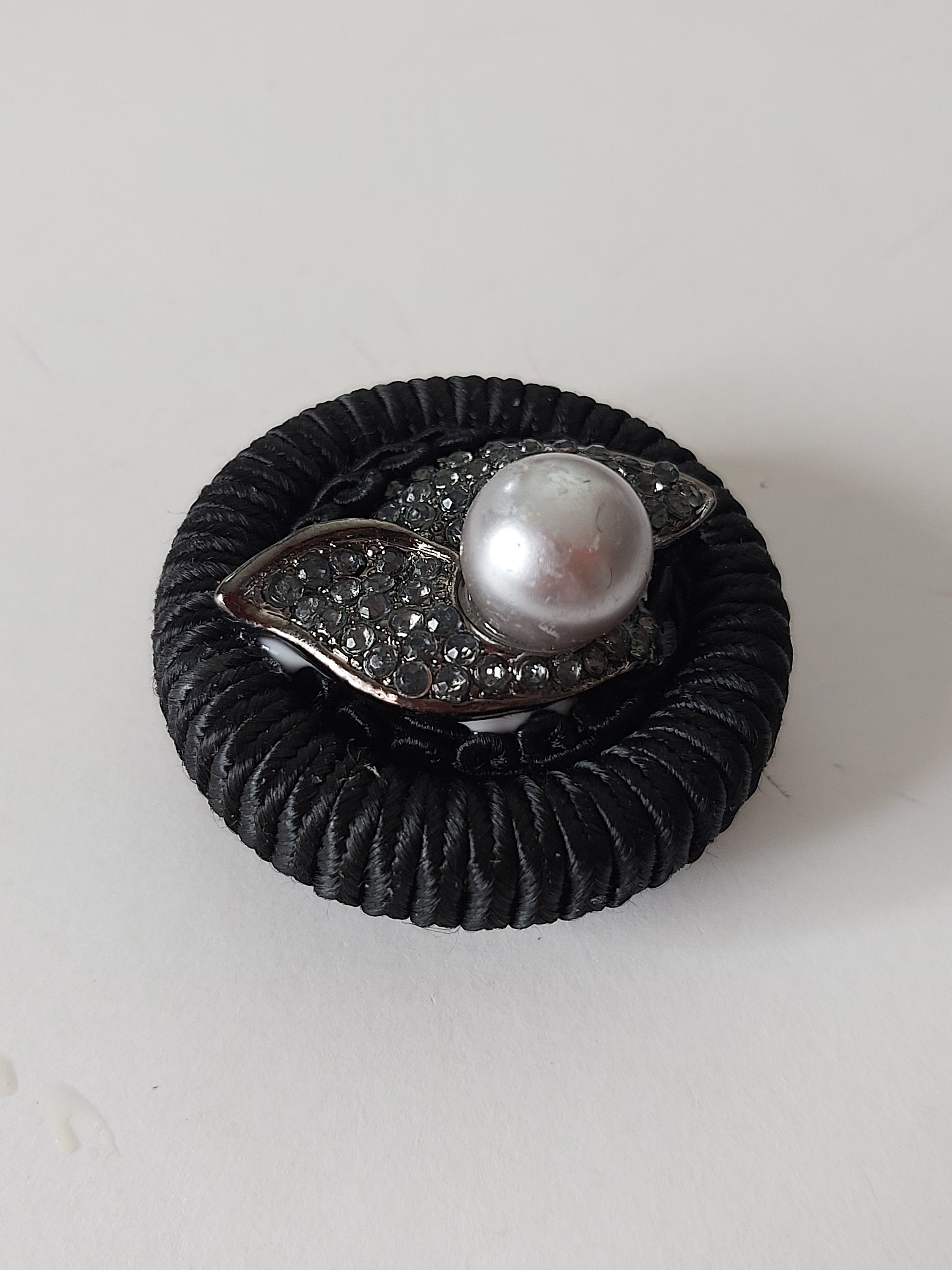 Spilla Vintage Anni 80 Con Perle Finte E Strass, Forma Asimmetrica Oro, Per Matrimoni E Occasioni Speciali