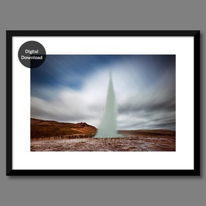 Strokkur, Geysir, Island Druckbare Fotografie, isländisches Geysir Foto, isländisches Geschenk, druckbares Geschenk, skandinavische Wandkunst, Home Decor