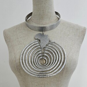 EN VENTE Collier carte africaine, collier en argent, collier élégant, collier bohème, taille unique, collier pendentif, collier femme, cadeau