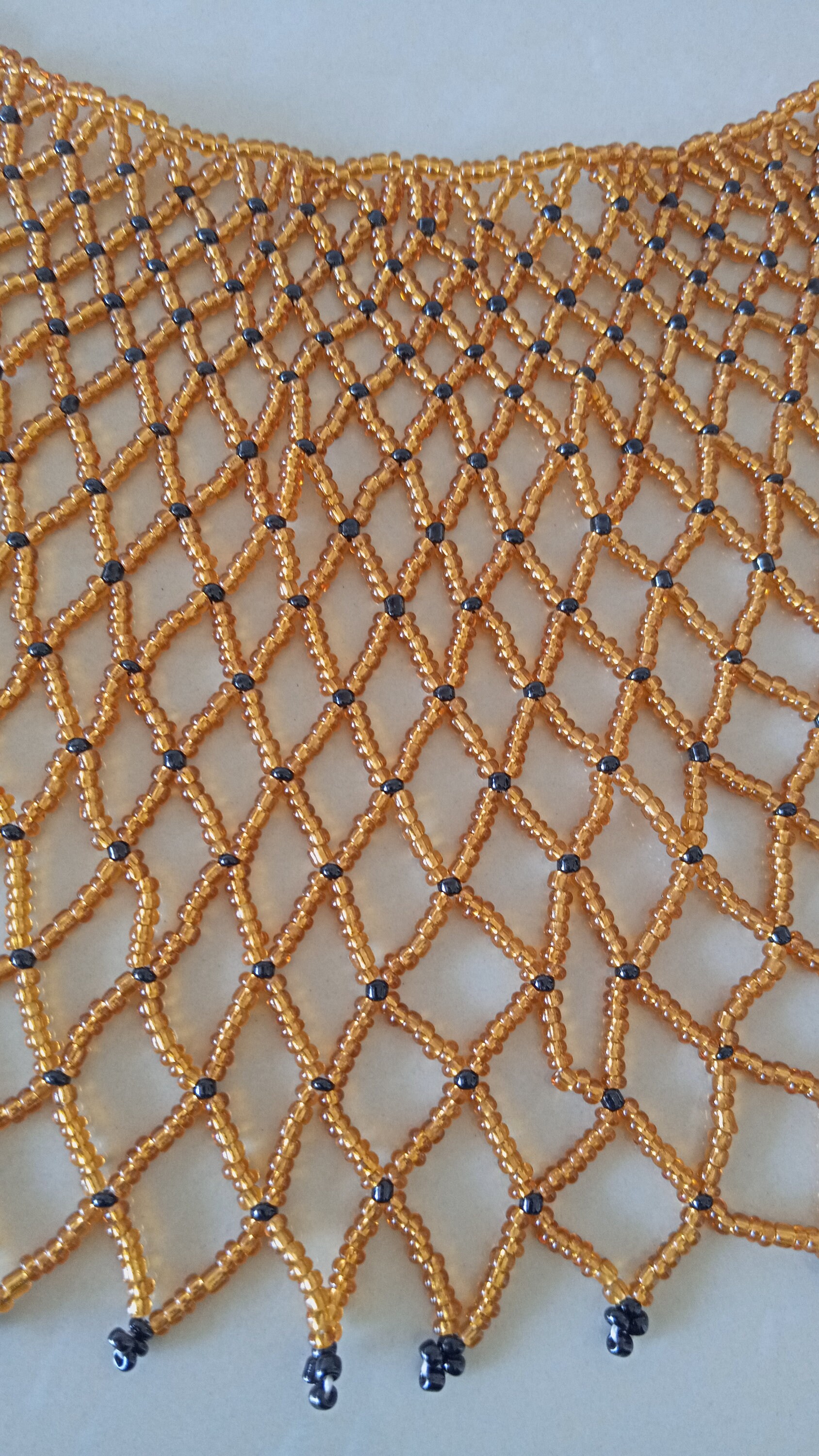 African beaded tie necklace (White)