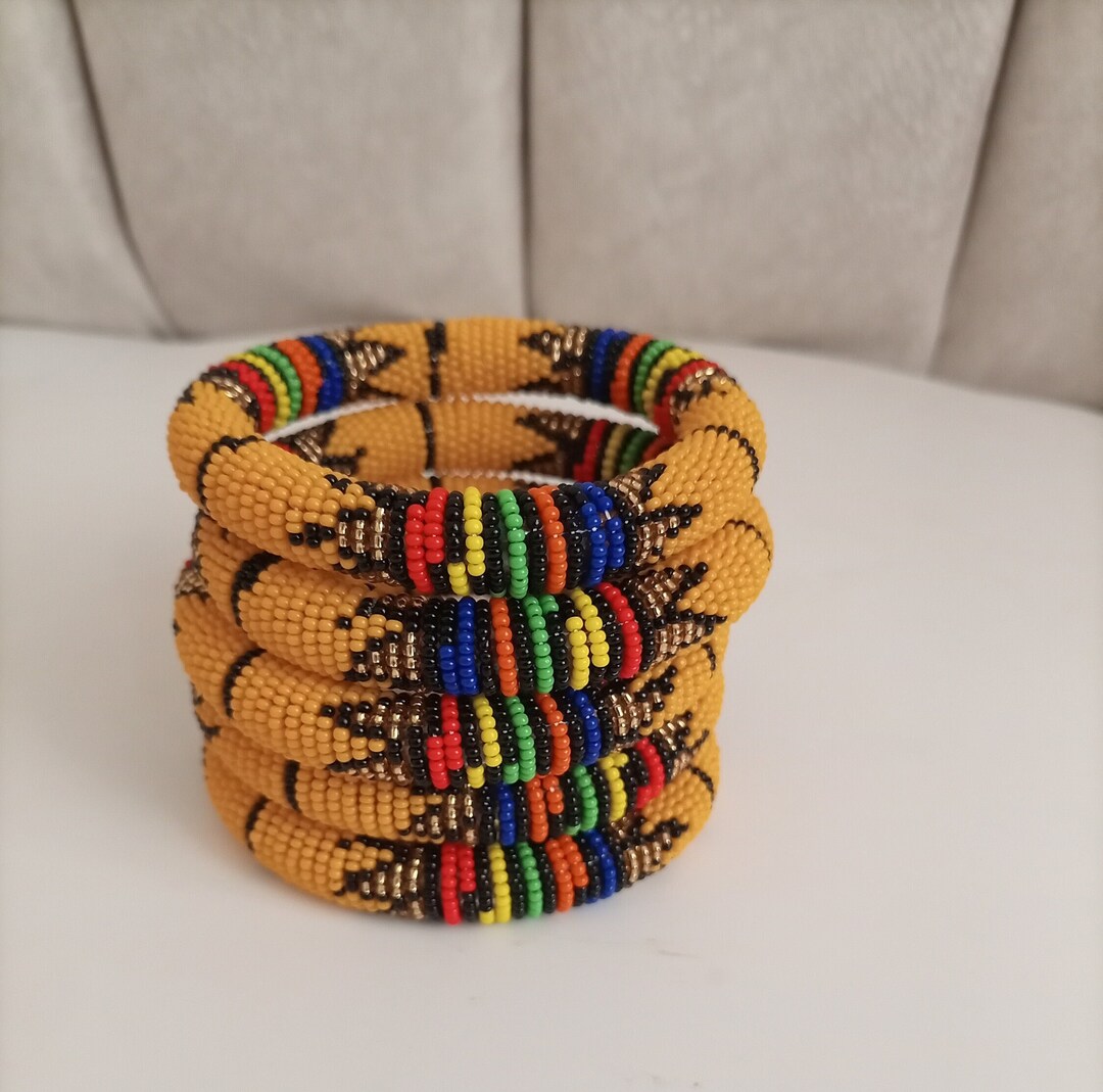 Thick Zulu Beaded Bracelet, African Bracelet, Beaded Jewelry, Handcrafted Bracelet, Masaiwrist