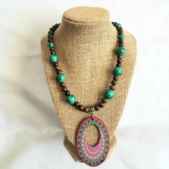 handmade. Necklace shell wooden pendant