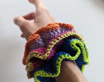 Spring Scrunchie  / Elastico per capelli realizzato a mano a crochet all'uncinetto / Accessorio per capelli