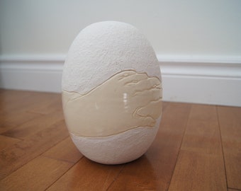Beautiful crafted Ceramic Egg shape Art Piece- Egg shape art- Table Ceramic Art- Postmodern Art- Abstract Art- Minimalism Art