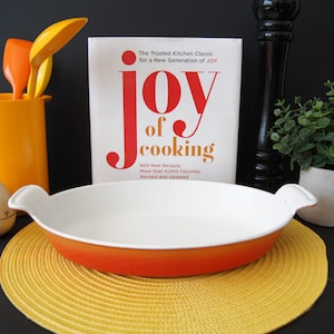 Vintage 28 Le Creuset Oval Classic Orange Red Enameled Cast Iron Baking Casserole Dish- Le Creuset Made In France Cast Iron Cookware