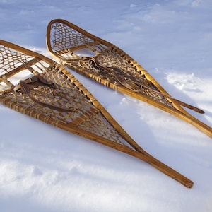 Vintage Gros Louis snowshoe set- Made In Canada- First Nations Wendake Quebec Canada- Wall Decor- Lake Huron