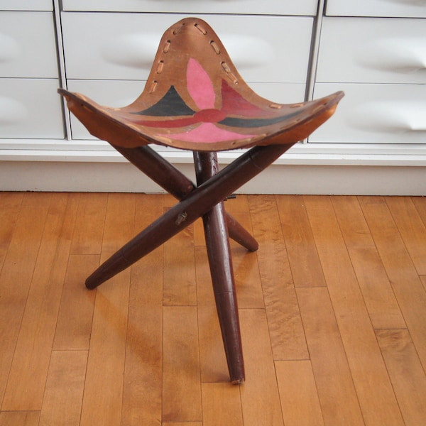 Vintage Tri-pod Leather Wood Stool- Leather Wood Tri-pod stool - Retro Leather Wood Sitting Stool
