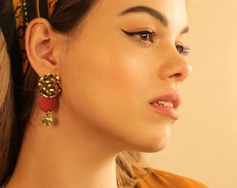 Statement earrings in gold with Fimo pieces, large but light! In three colors!
